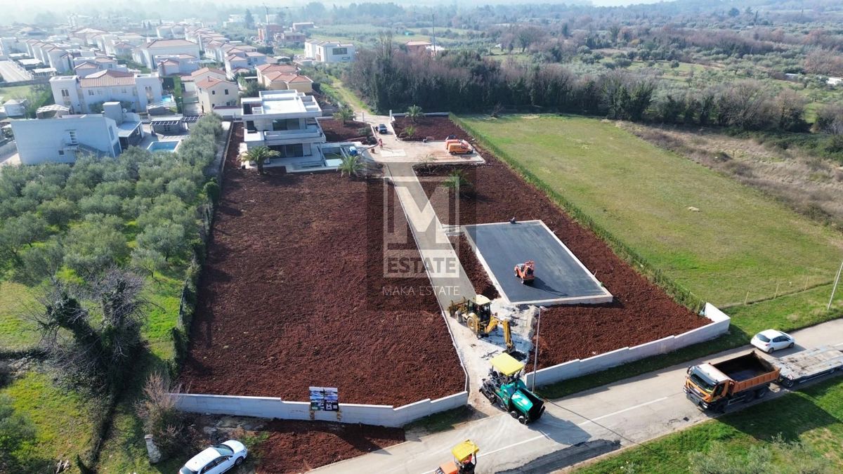 Parenzo, Vabriga , Villa di lusso con ampio giardino e vista sul mare!
