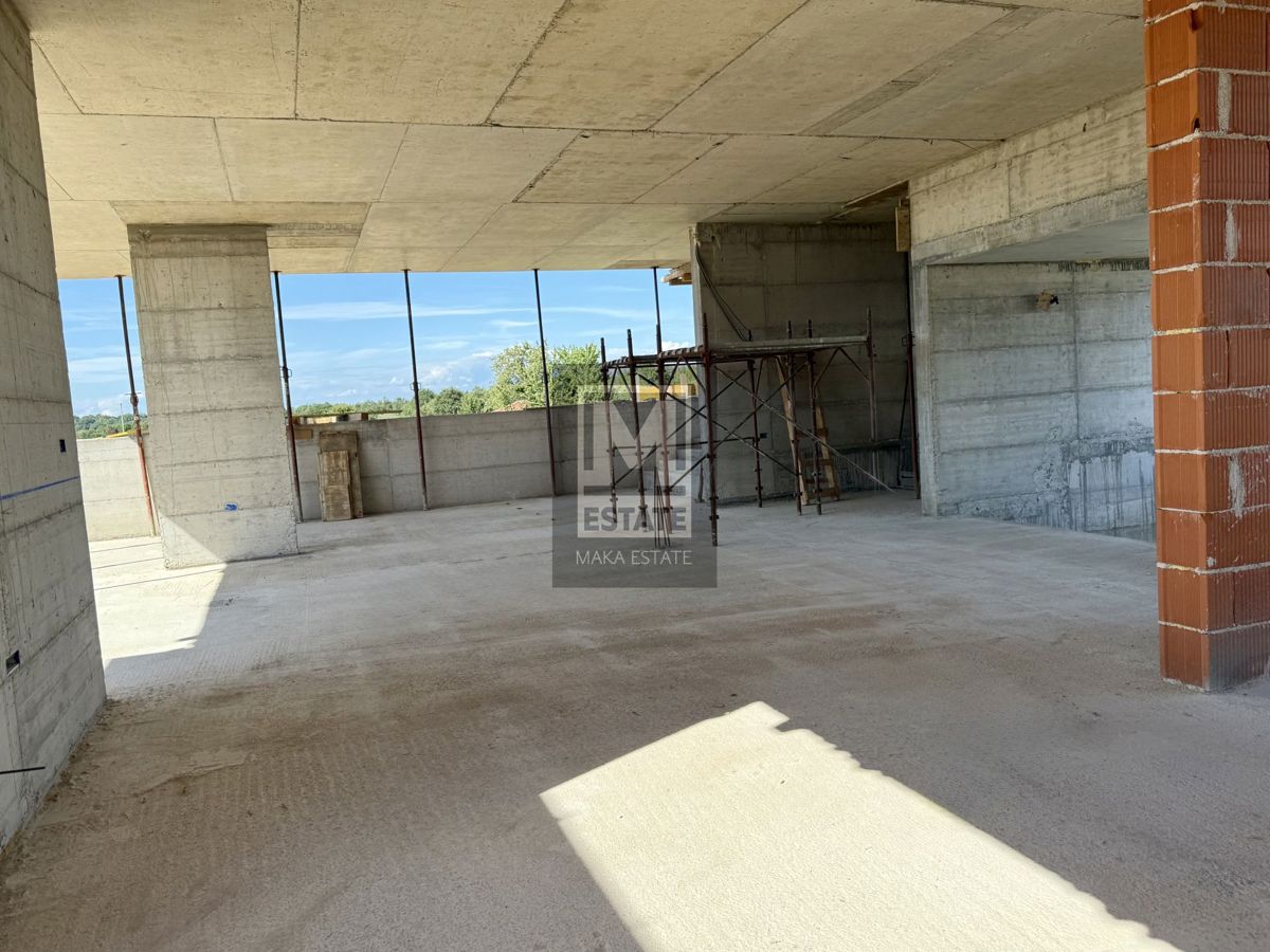 Parenzo, Vabriga , Villa di lusso con ampio giardino e vista sul mare!