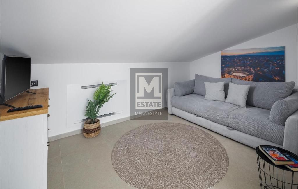 Parenzo, dintorni, Casa con piscina!