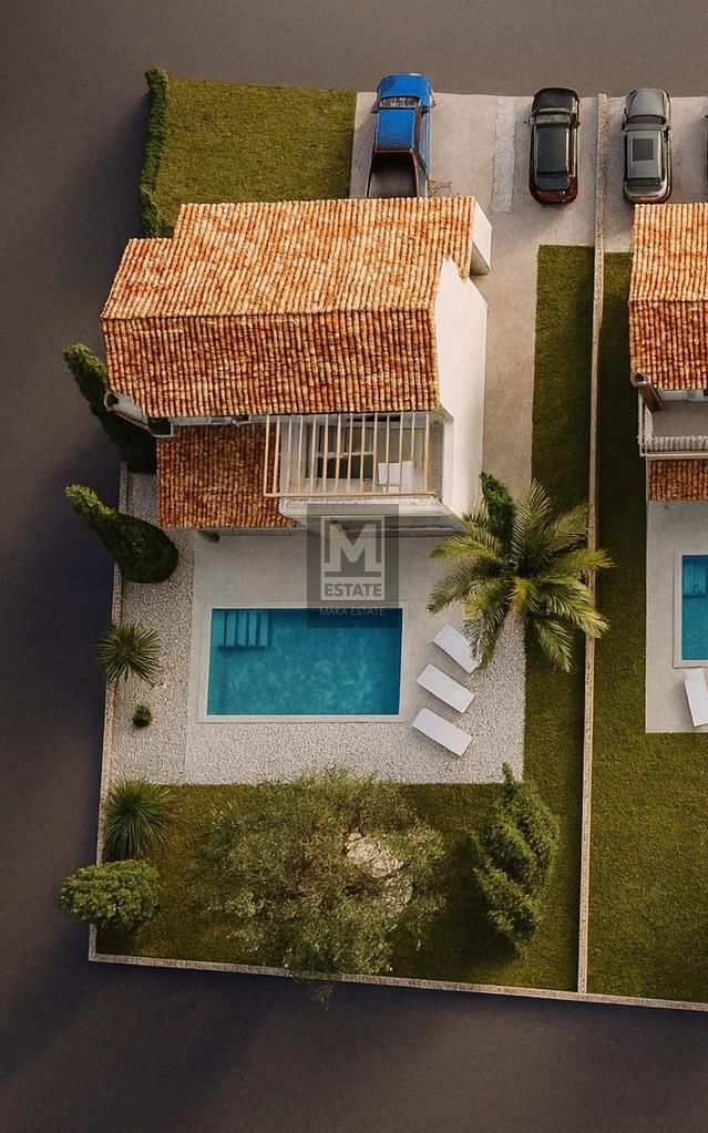 Sv.Lovreč, Bellissima villa con piscina!