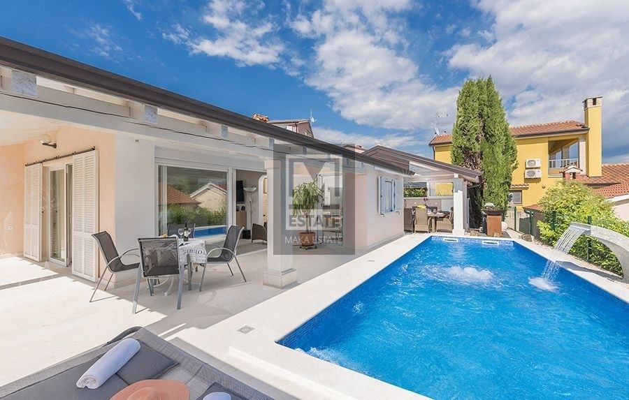 Parenzo, dintorni, fantastica casa a un piano con piscina!