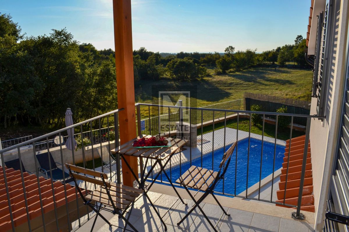 Parenzo, dintorni, villa indipendente con piscina!