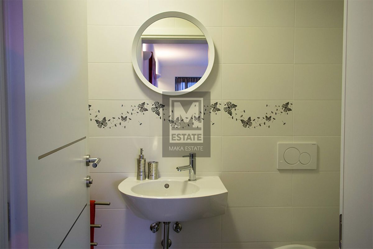 Parenzo, dintorni, villa indipendente con piscina!