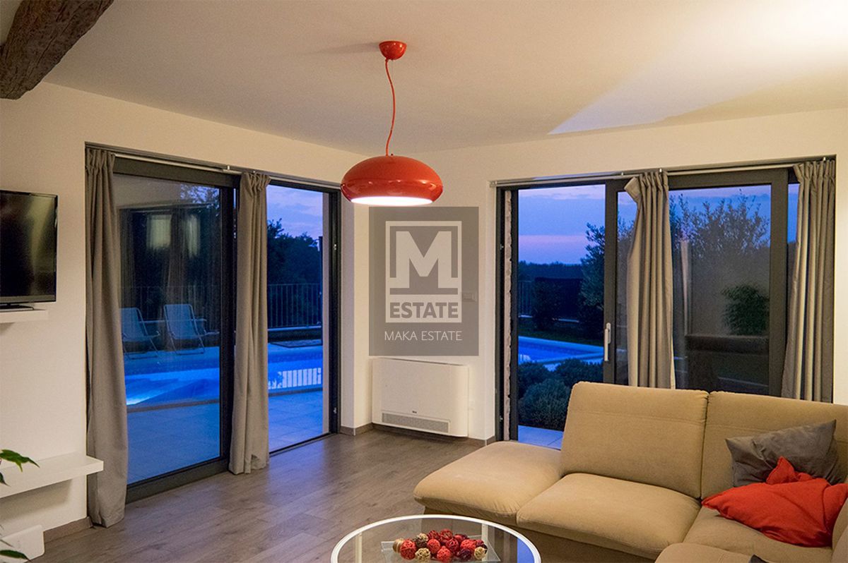 Parenzo, dintorni, villa indipendente con piscina!