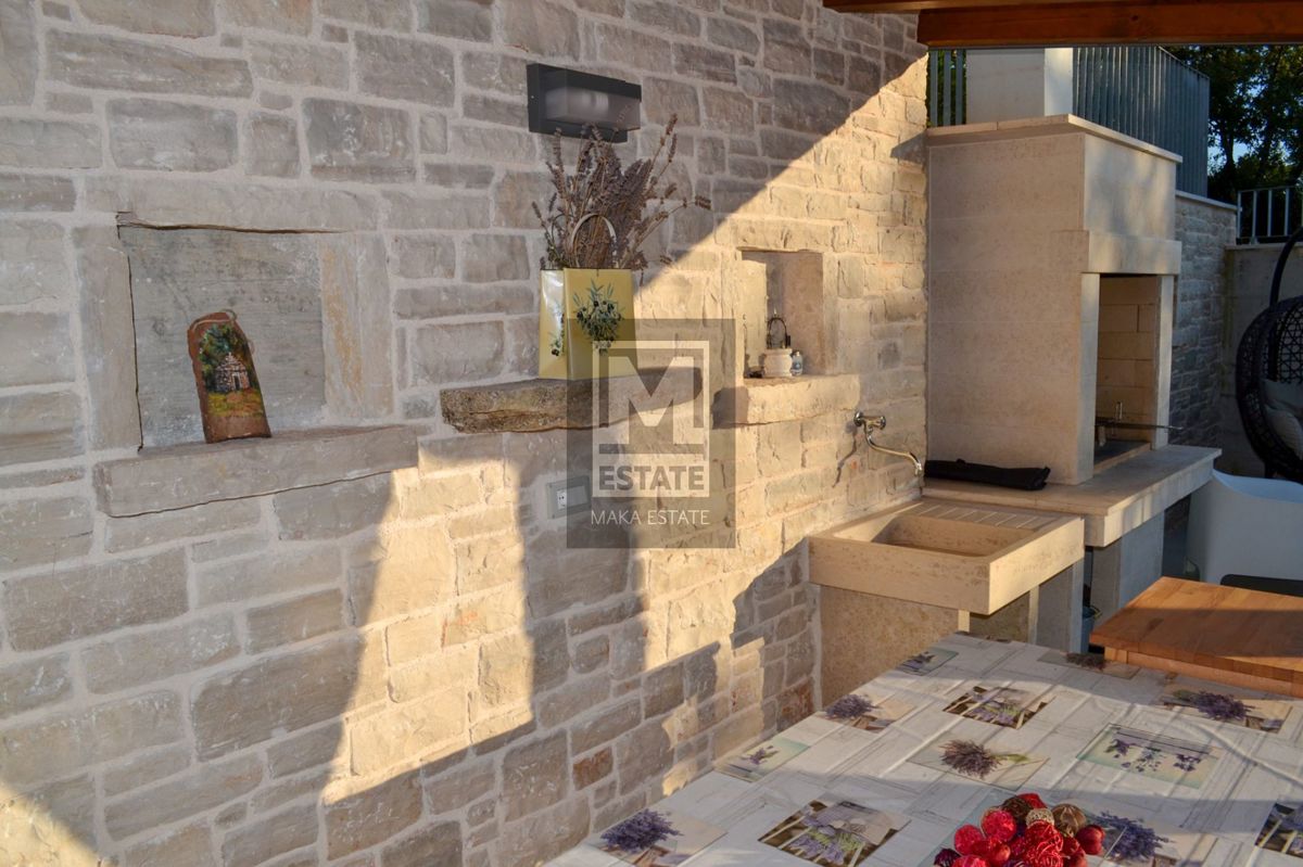 Parenzo, dintorni, villa indipendente con piscina!