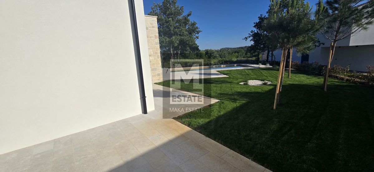 Parenzo, dintorni, Casa moderna con piscina e sauna