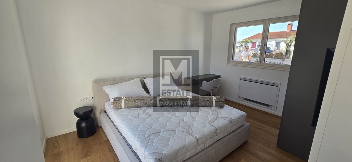 Parenzo, dintorni, Casa moderna con piscina e sauna