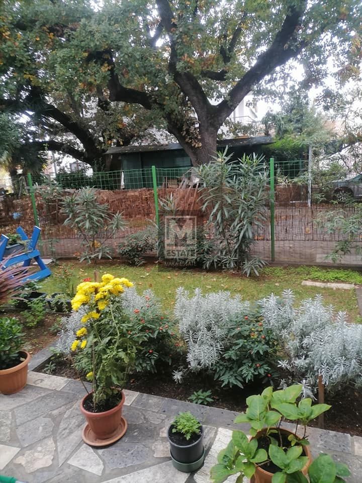 Parenzo, Appartamento con giardino nel centro cittadino