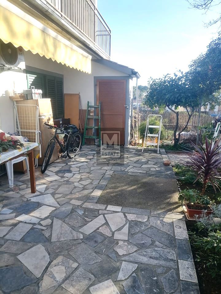 Parenzo, Appartamento con giardino nel centro cittadino