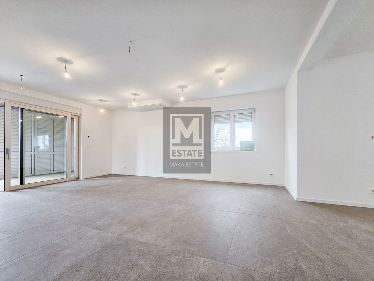 Parenzo, attico con terrazza sul tetto e vista panoramica sul mare!