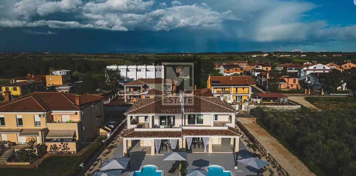 Istria, Umago, ottima villa a 500 m dal mare!