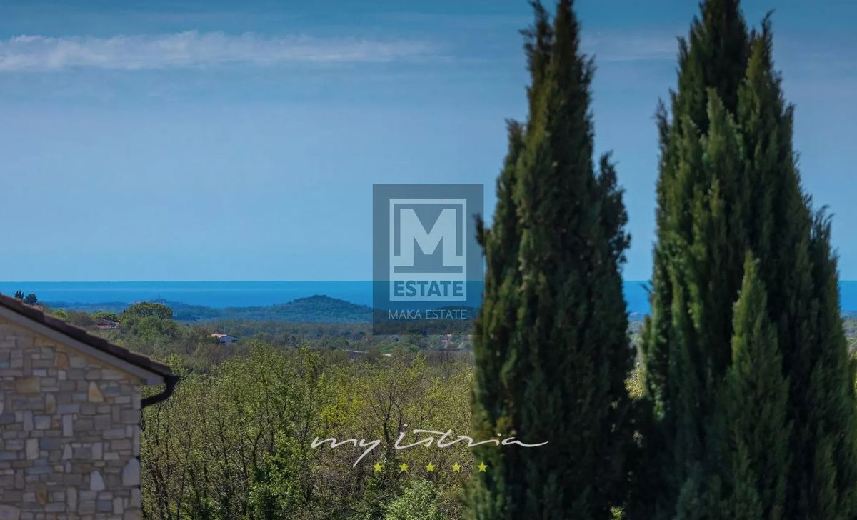 Parenzo, dintorni, autentica villa in pietra con piscina!