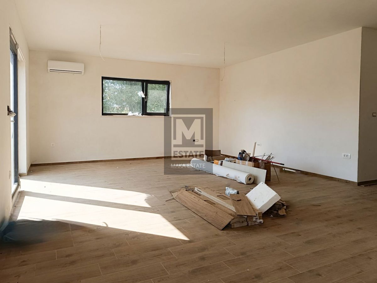 Parenzo, dintorni, Moderna casa bifamiliare con piscina