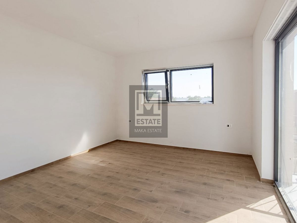 Parenzo, dintorni, Moderna casa bifamiliare con piscina