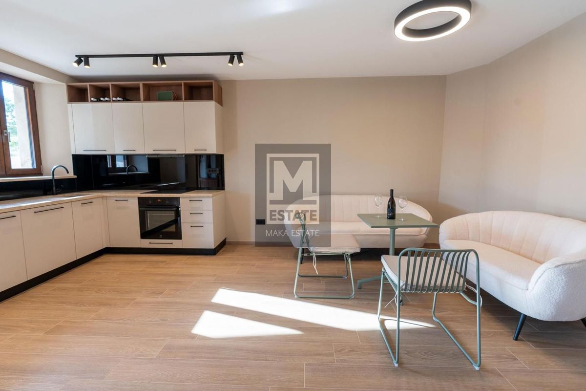 Parenzo, dintorni, Casa in pietra ristrutturata con piscina!