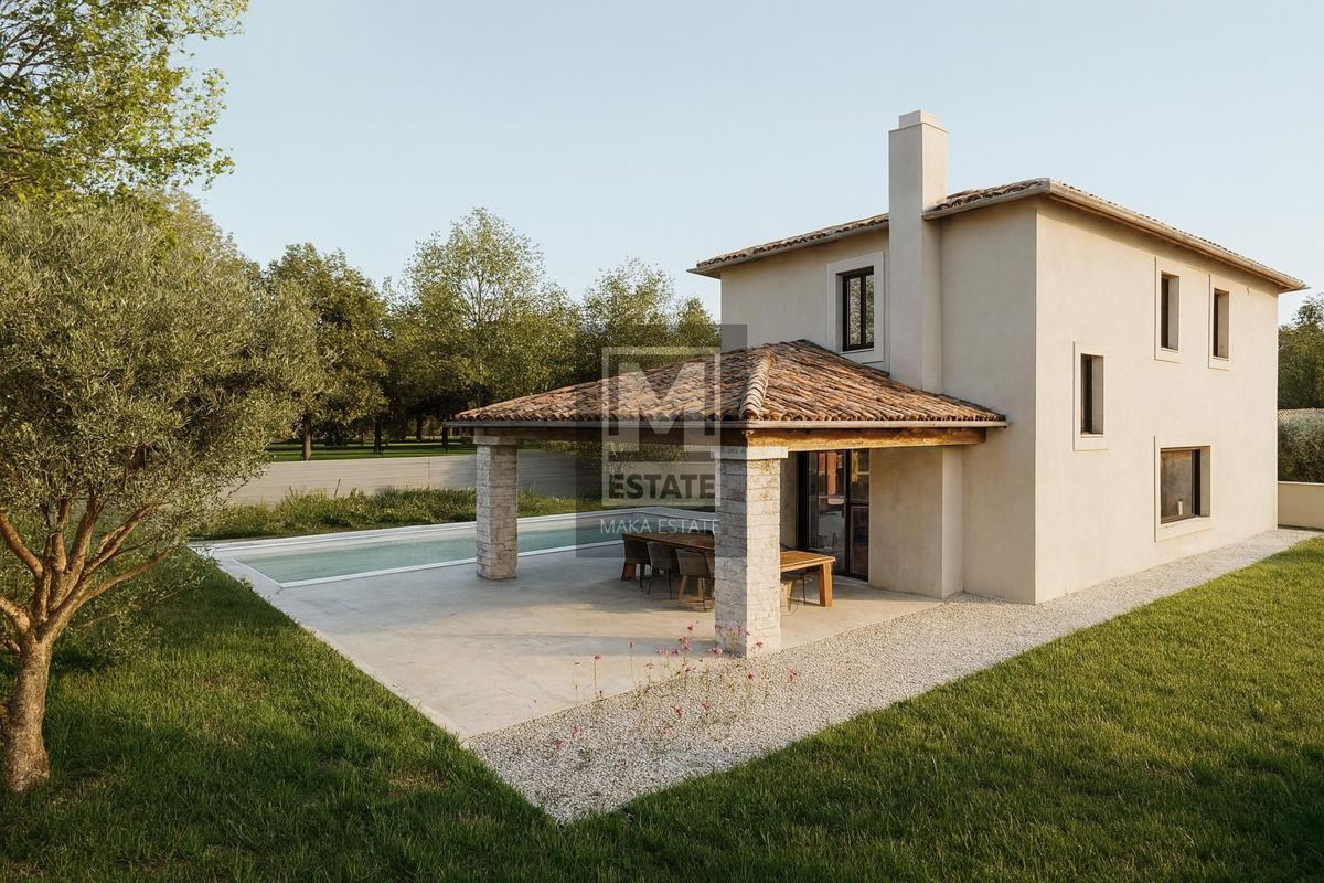 Kaštelir-Tadini, Ampio terreno con licenza edilizia e terreno agricolo!  In vendita un terreno con una superficie totale di 3.288 m², di cui 1.188 m² edificabili e i restanti 2.100 m² agricoli. La posizione è tranquilla, a soli 9 km dalla città di Pa