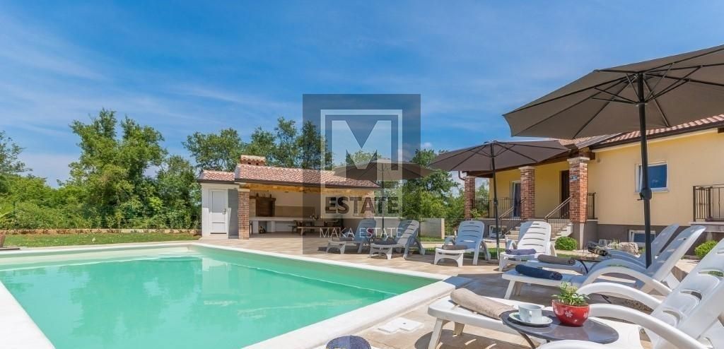 Parenzo, dintorni, fantastica casa con piscina!