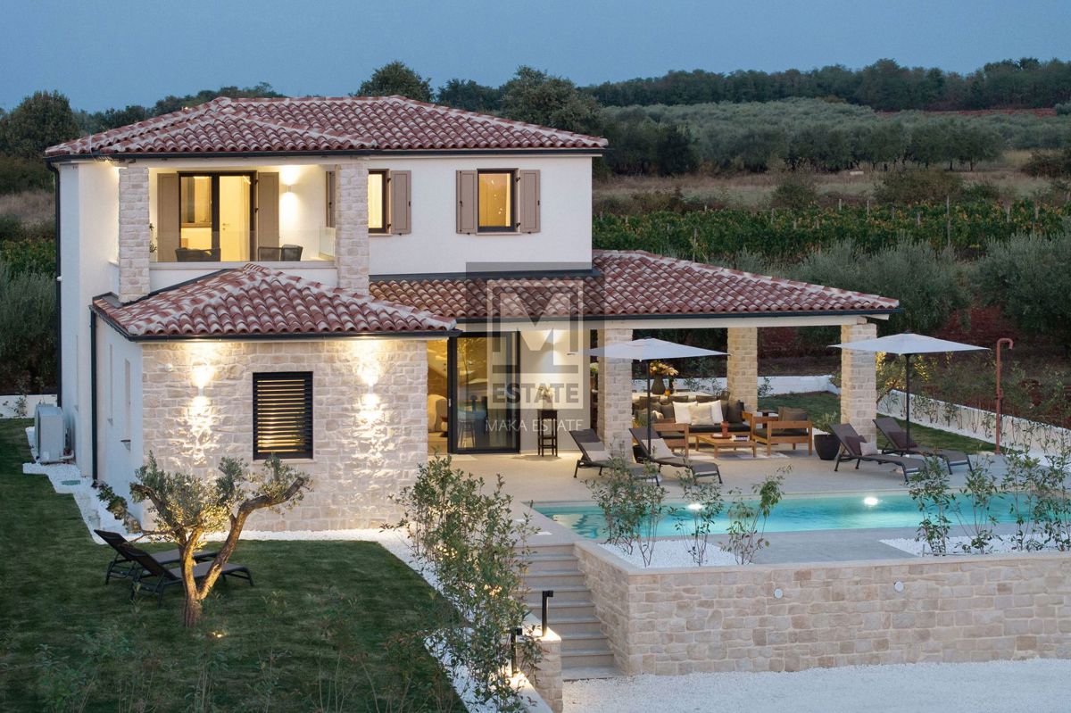 Parenzo, dintorni, Bellissima villa con piscina!!