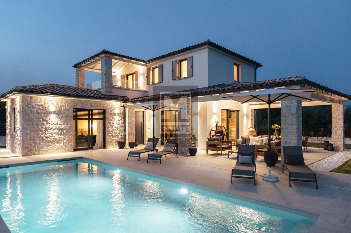 Parenzo, dintorni, Bellissima villa con piscina!!