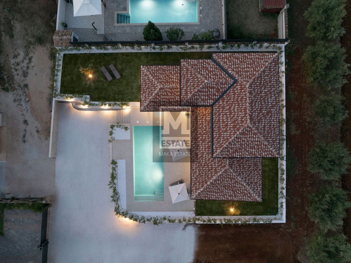 Parenzo, dintorni, Bellissima villa con piscina!!