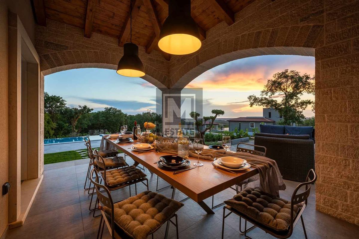 Parenzo, dintorni, Villa di lusso con vista panoramica sul mare