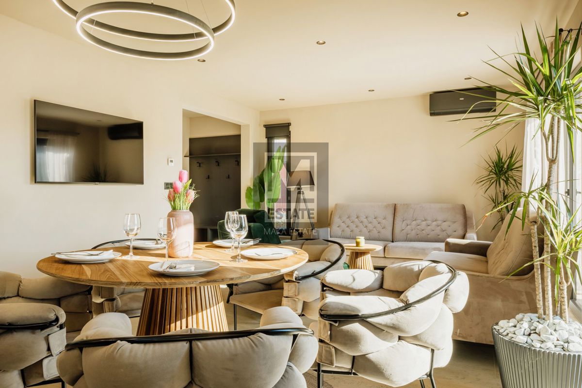 Parenzo, dintorni, villa moderna con piscina!