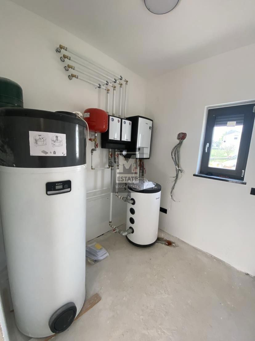 Parenzo, dintorni, Bellissima villa con piscina in una nuova costruzione