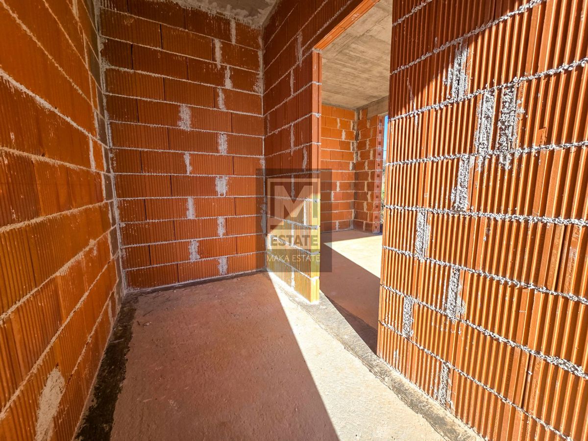 Parenzo, dintorni, villa moderna con piscina in costruzione!
