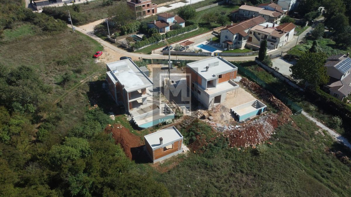 Parenzo, dintorni, villa moderna con piscina in costruzione!