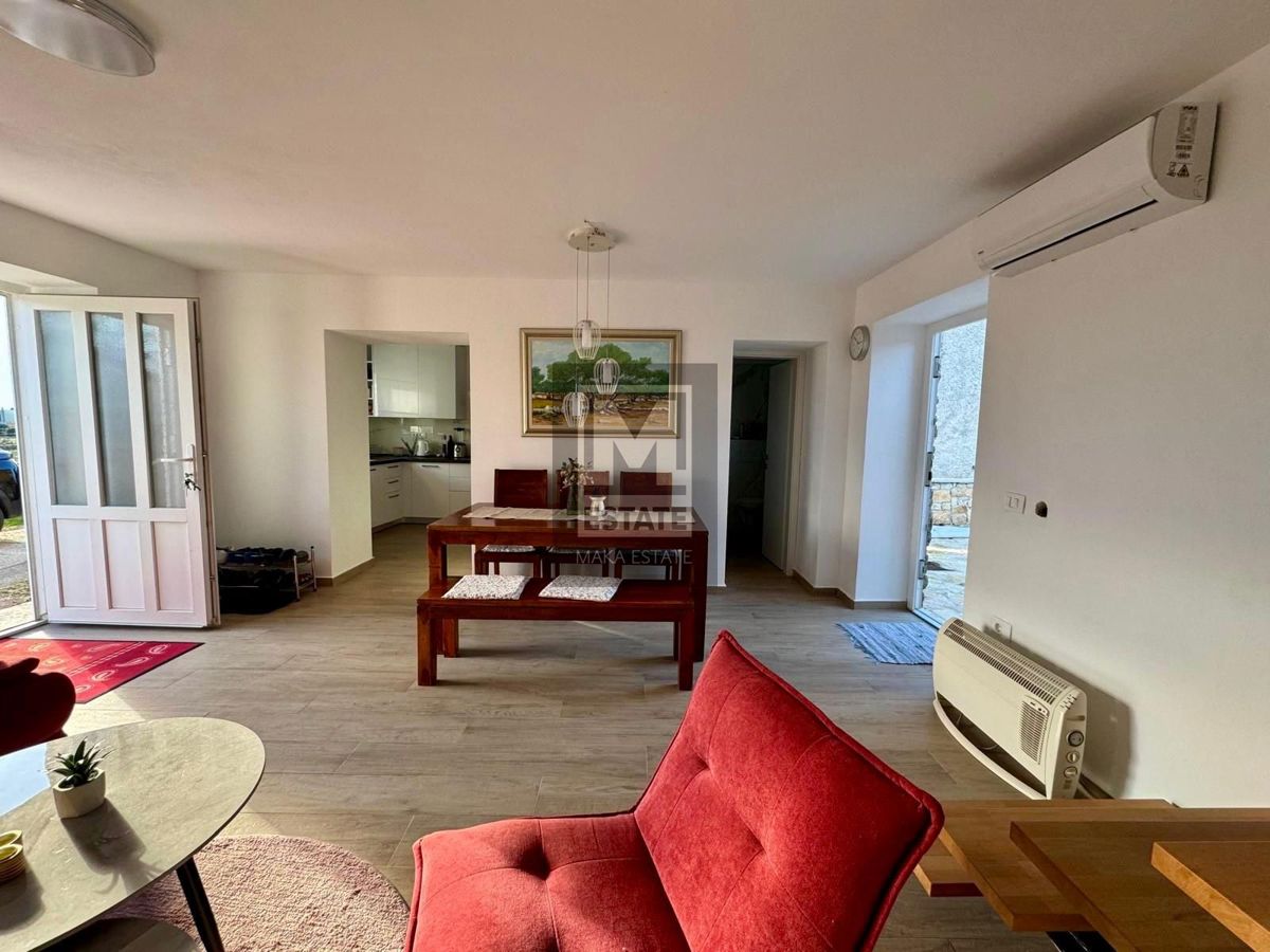 Parenzo, dintorni, casa con vista mare