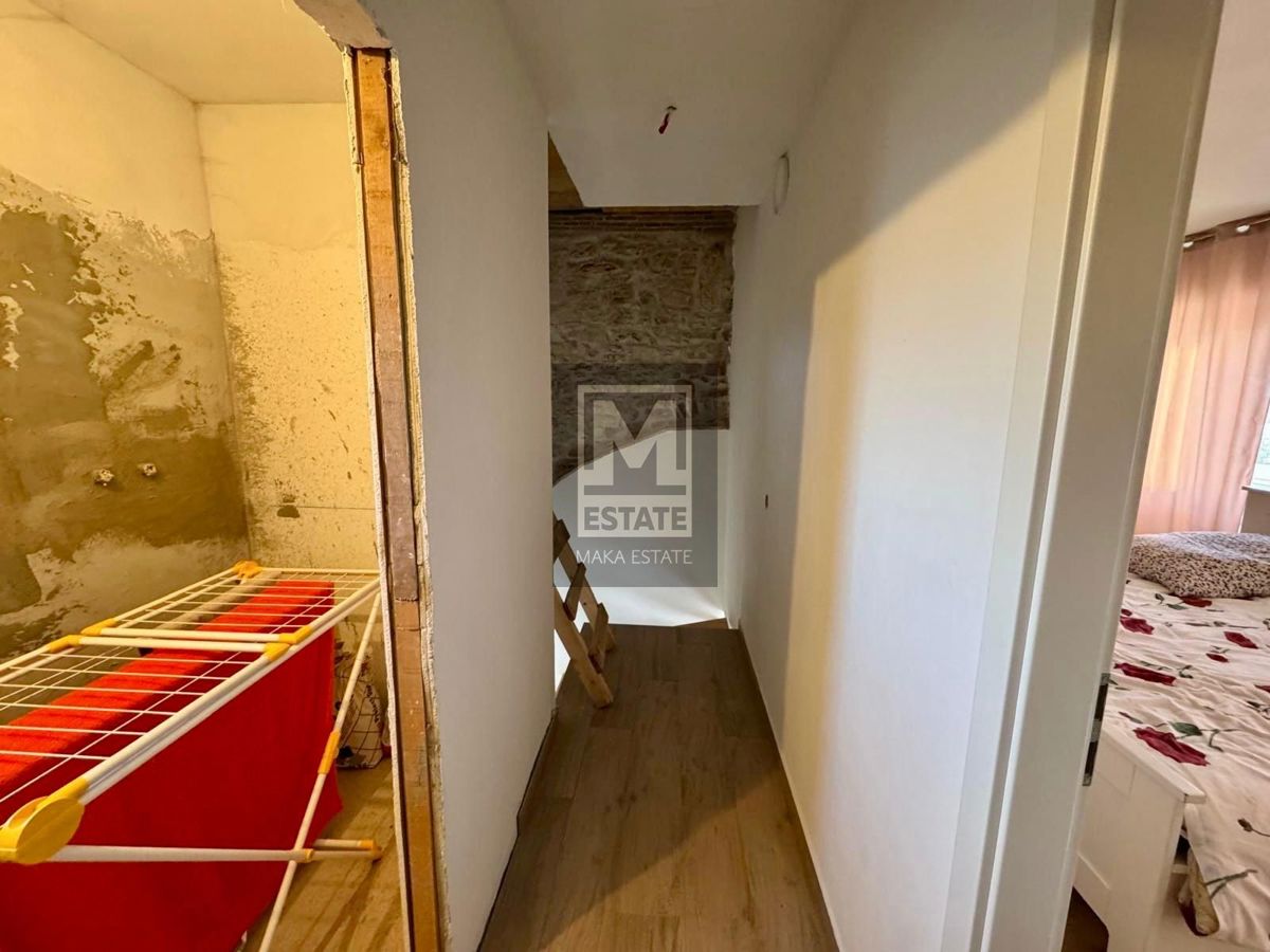 Parenzo, dintorni, casa con vista mare