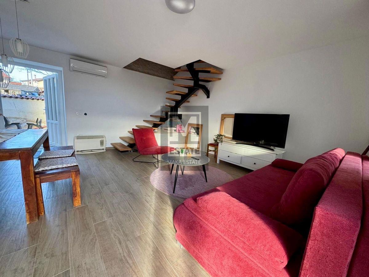 Parenzo, dintorni, casa con vista mare