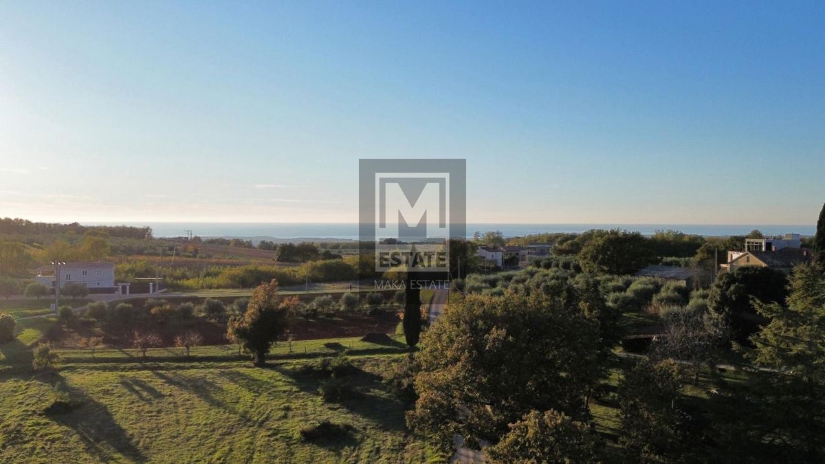 Castellier, dintorni, casa con piscina in un villaggio tranquillo