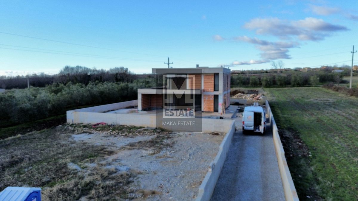 Parenzo, dintorni, villa moderna con piscina - nuova costruzione