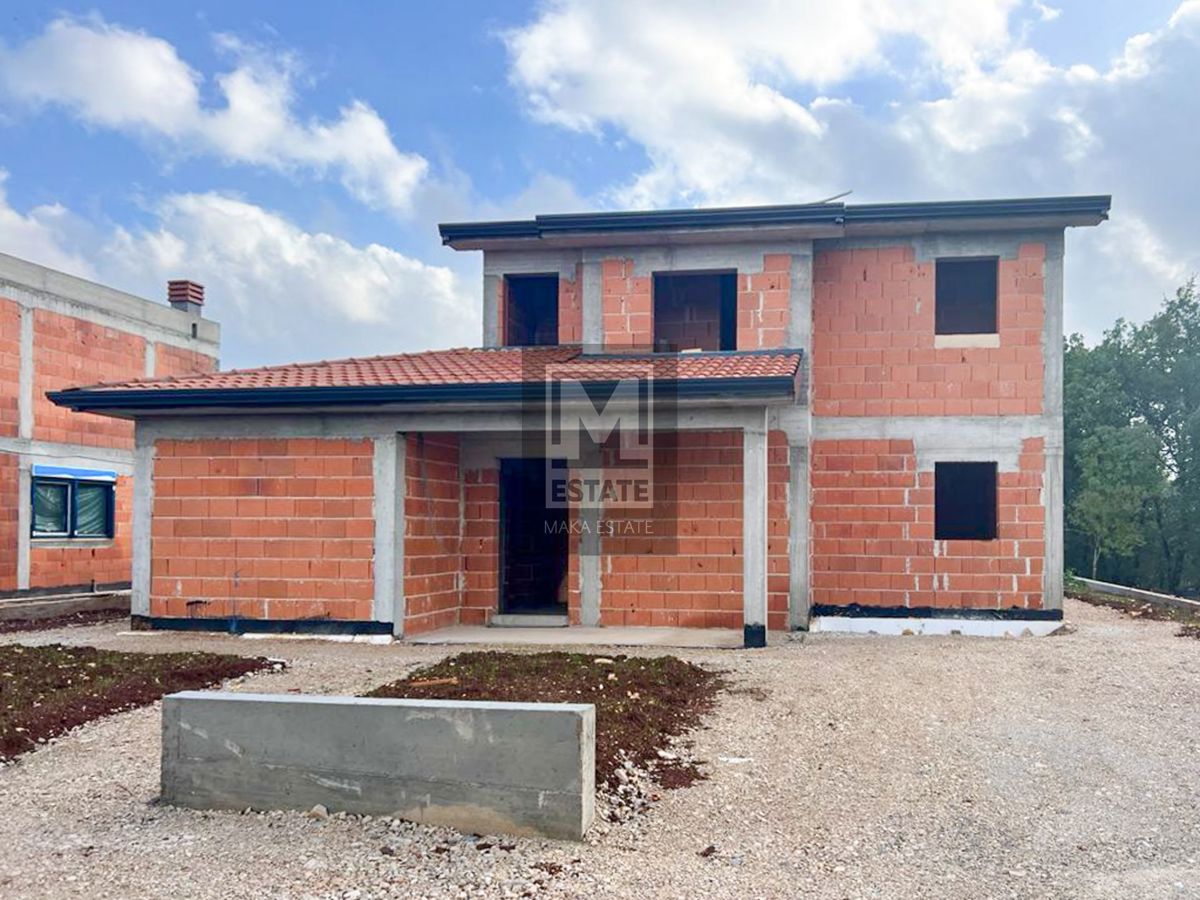 San Lovreč, dintorni, villa con piscina in una nuova costruzione