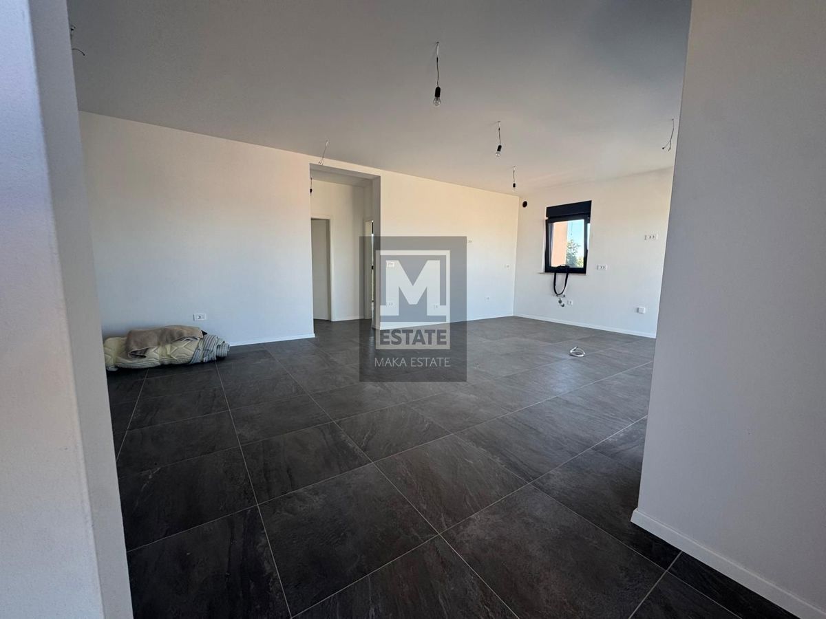 Parenzo, dintorni, attico di lusso in una nuova costruzione