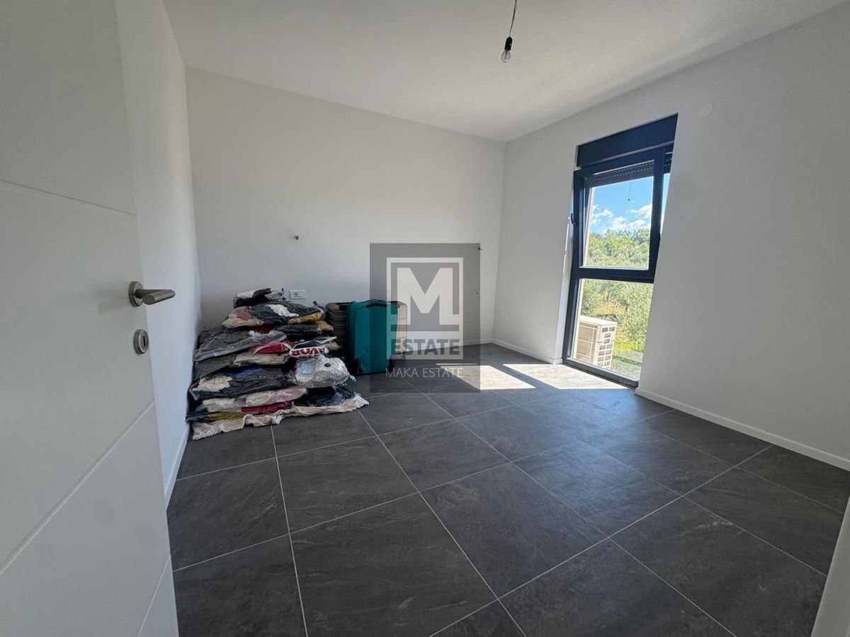 Parenzo, dintorni, attico di lusso in una nuova costruzione