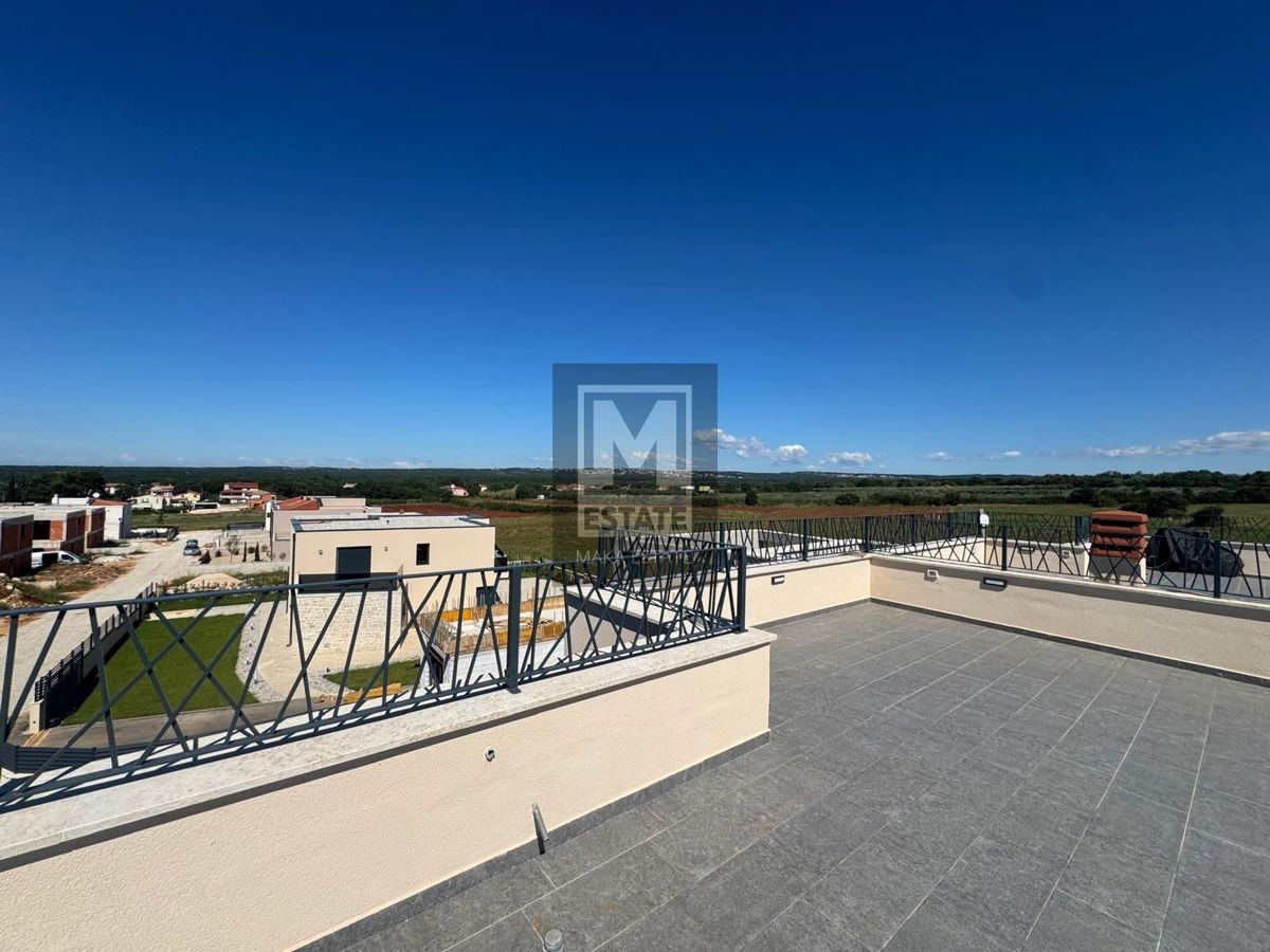 Parenzo, dintorni, attico di lusso in una nuova costruzione