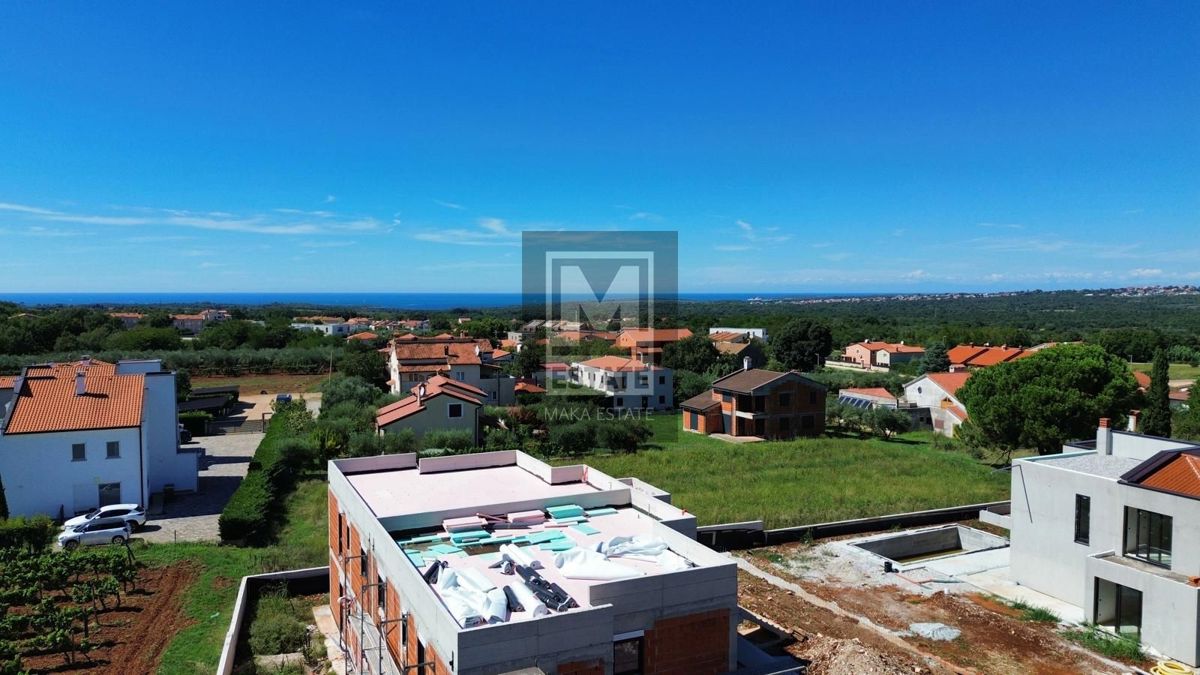 Parenzo, dintorni, attico di lusso in una nuova costruzione