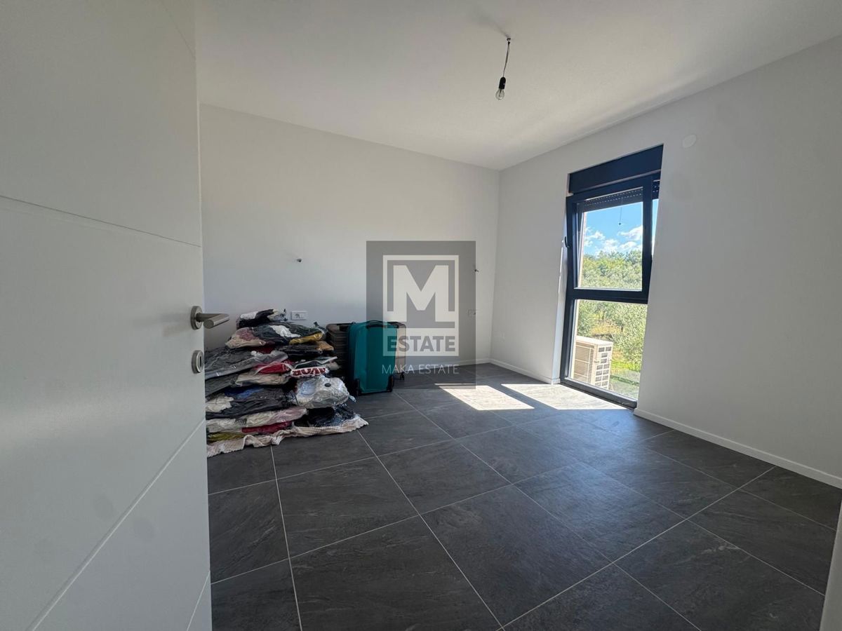 Parenzo, dintorni, attico di lusso in una nuova costruzione