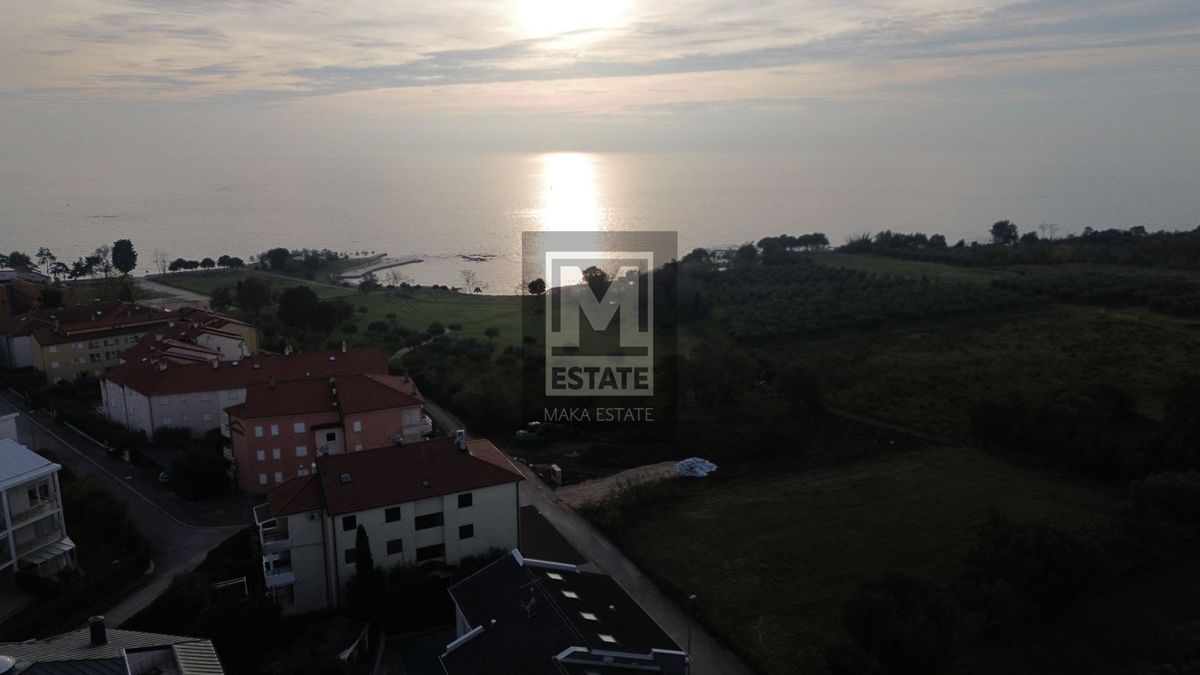 OPPORTUNITÀ! Istria, Umago, dintorni, ottimo appartamento a 150 m dal mare!
