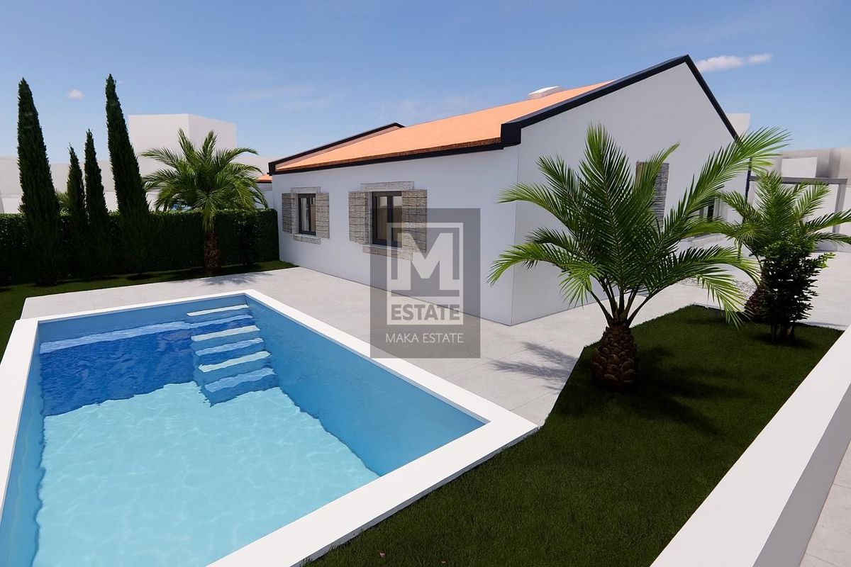 Parenzo, dintorni, ottima casa a un piano con piscina!