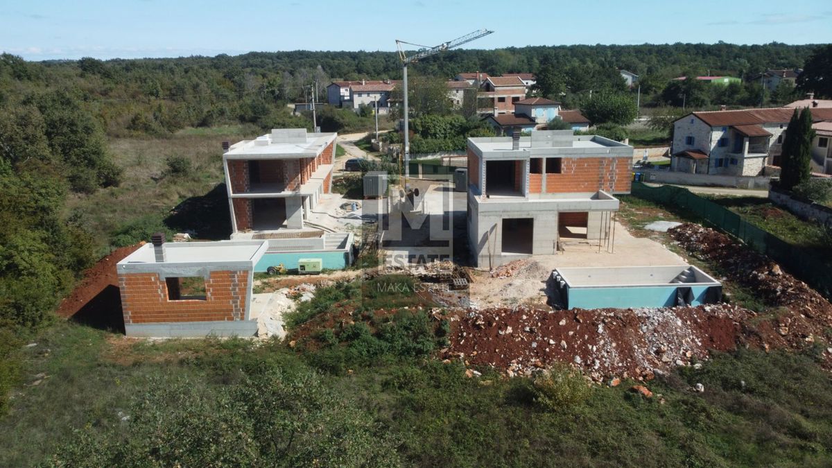 Parenzo, dintorni, villa moderna con piscina in costruzione!