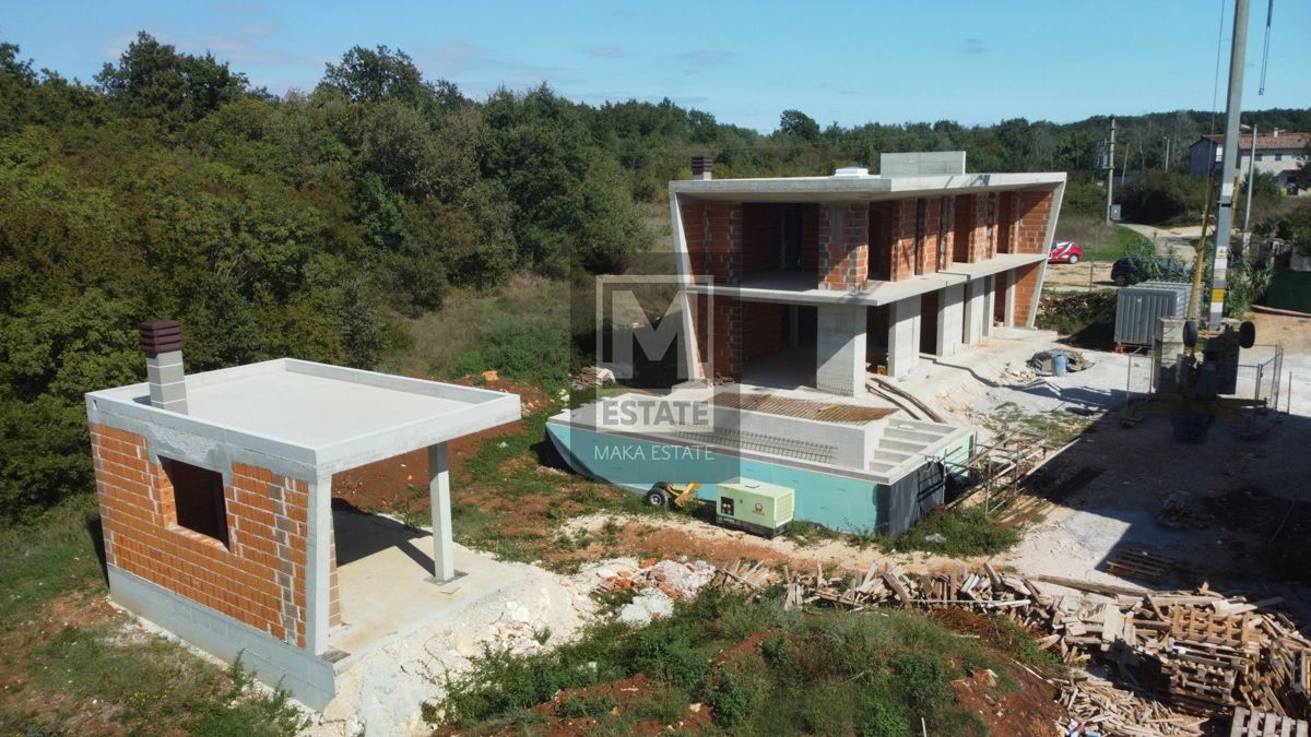 Parenzo, dintorni, villa moderna con piscina in costruzione!