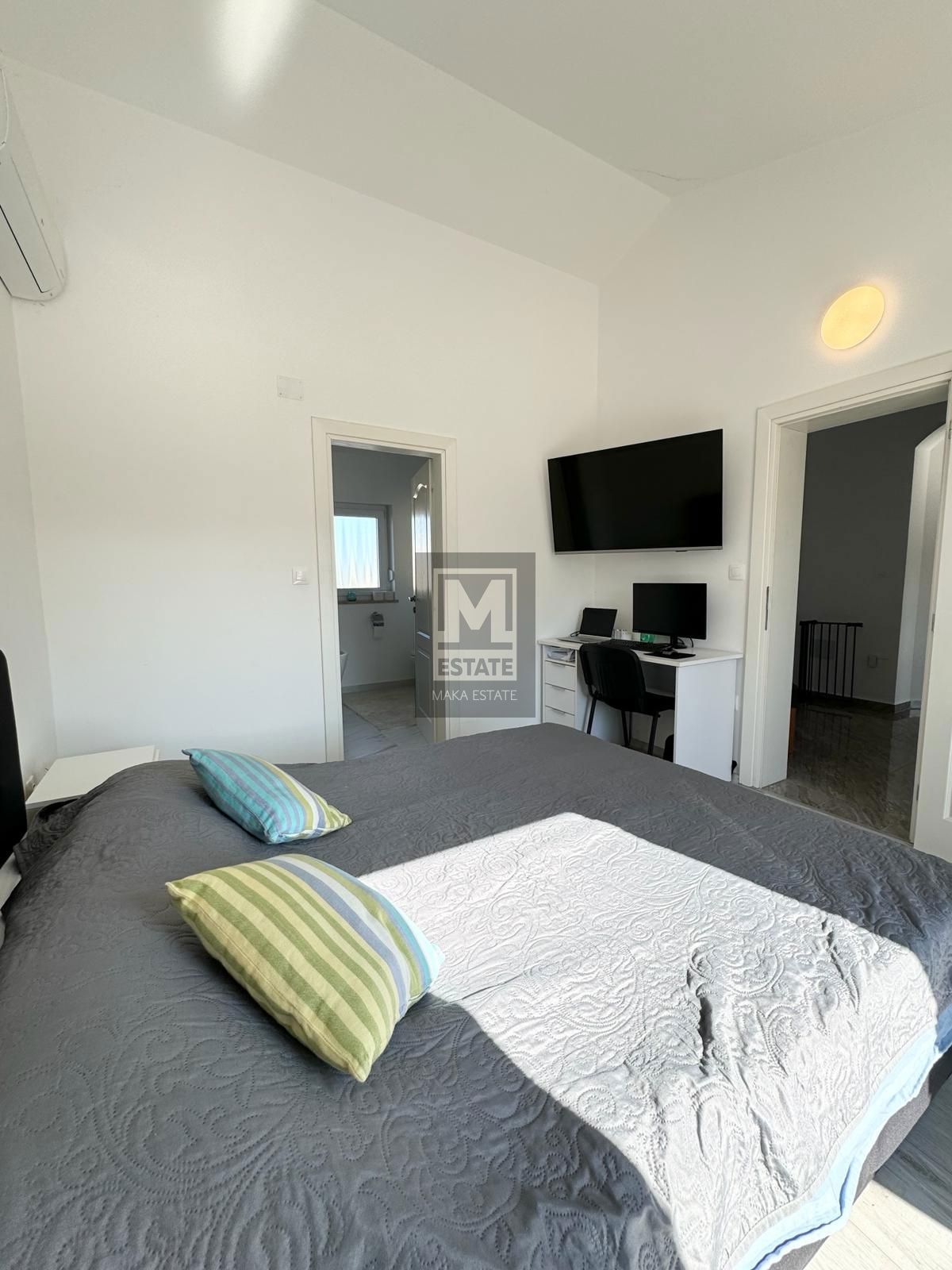 Parenzo, dintorni, Bella casa bifamiliare con piscina!