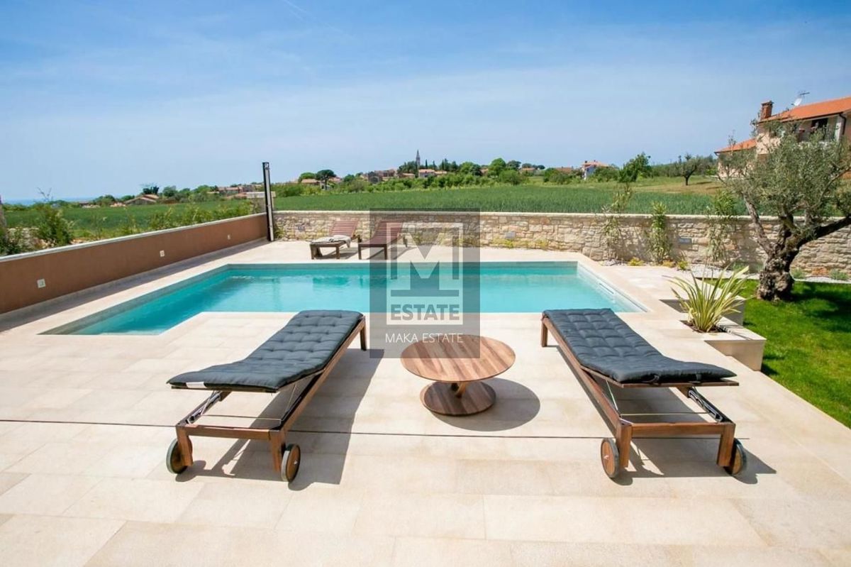 Parenzo, dintorni - Casa con 4 camere da letto e un bellissimo giardino con piscina