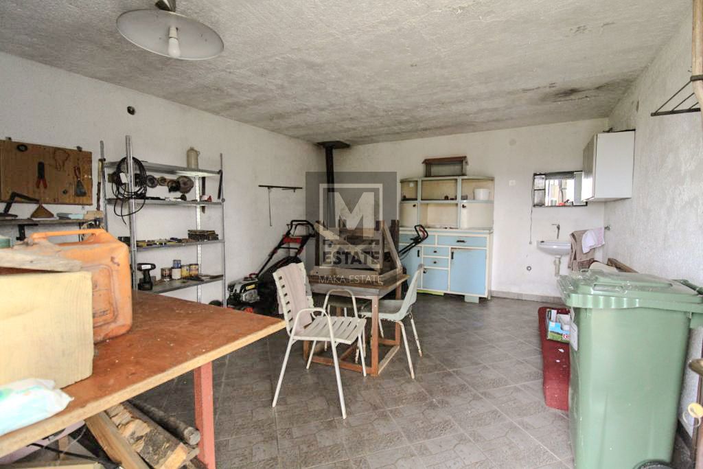 Parenzo, dintorni, Piano terra con ampio cortile
