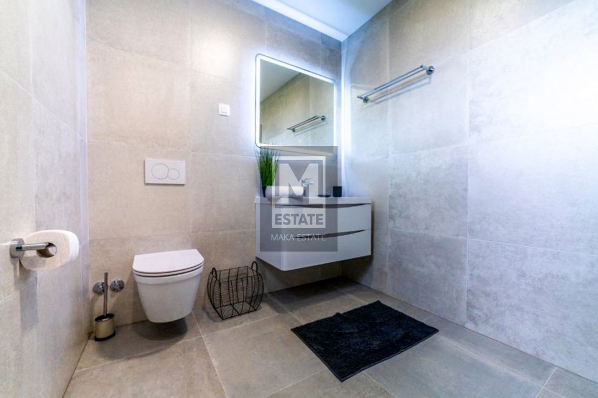 Parenzo, eccellente villa con piscina vicino alla città!