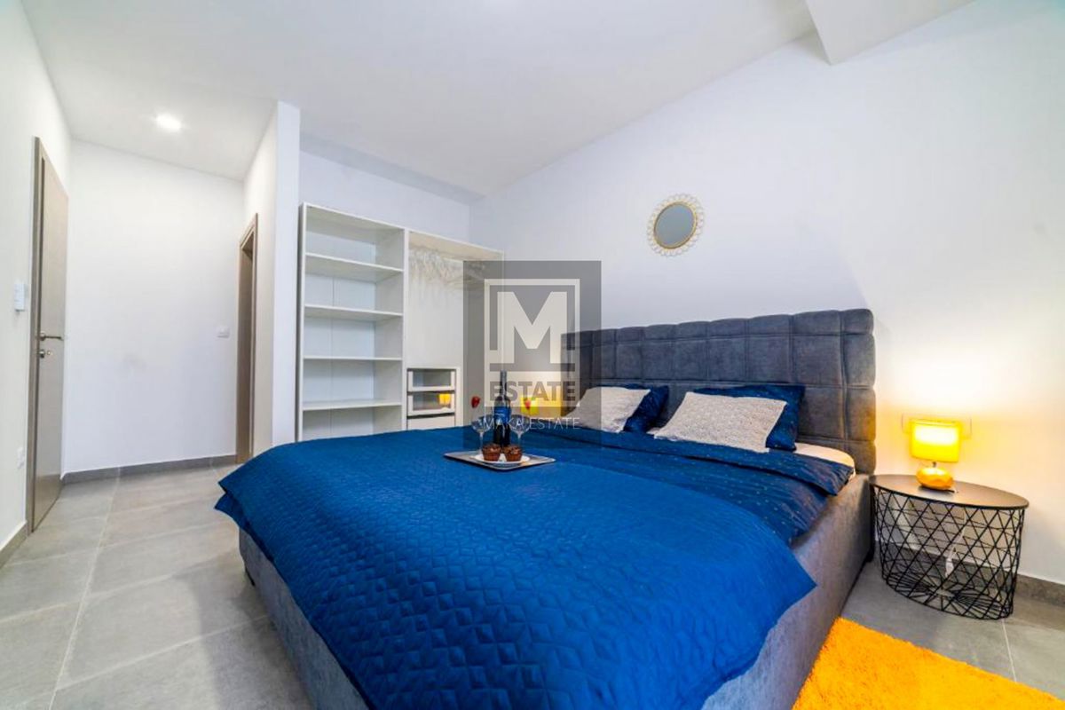 Parenzo, eccellente villa con piscina vicino alla città!