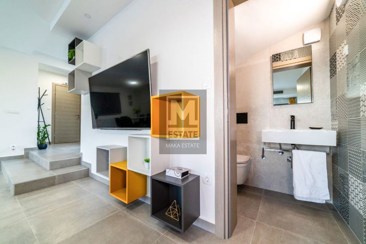 Parenzo, eccellente villa con piscina vicino alla città!